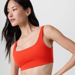 Vuori AllTheForm Bra - Size S, Bright Poppy